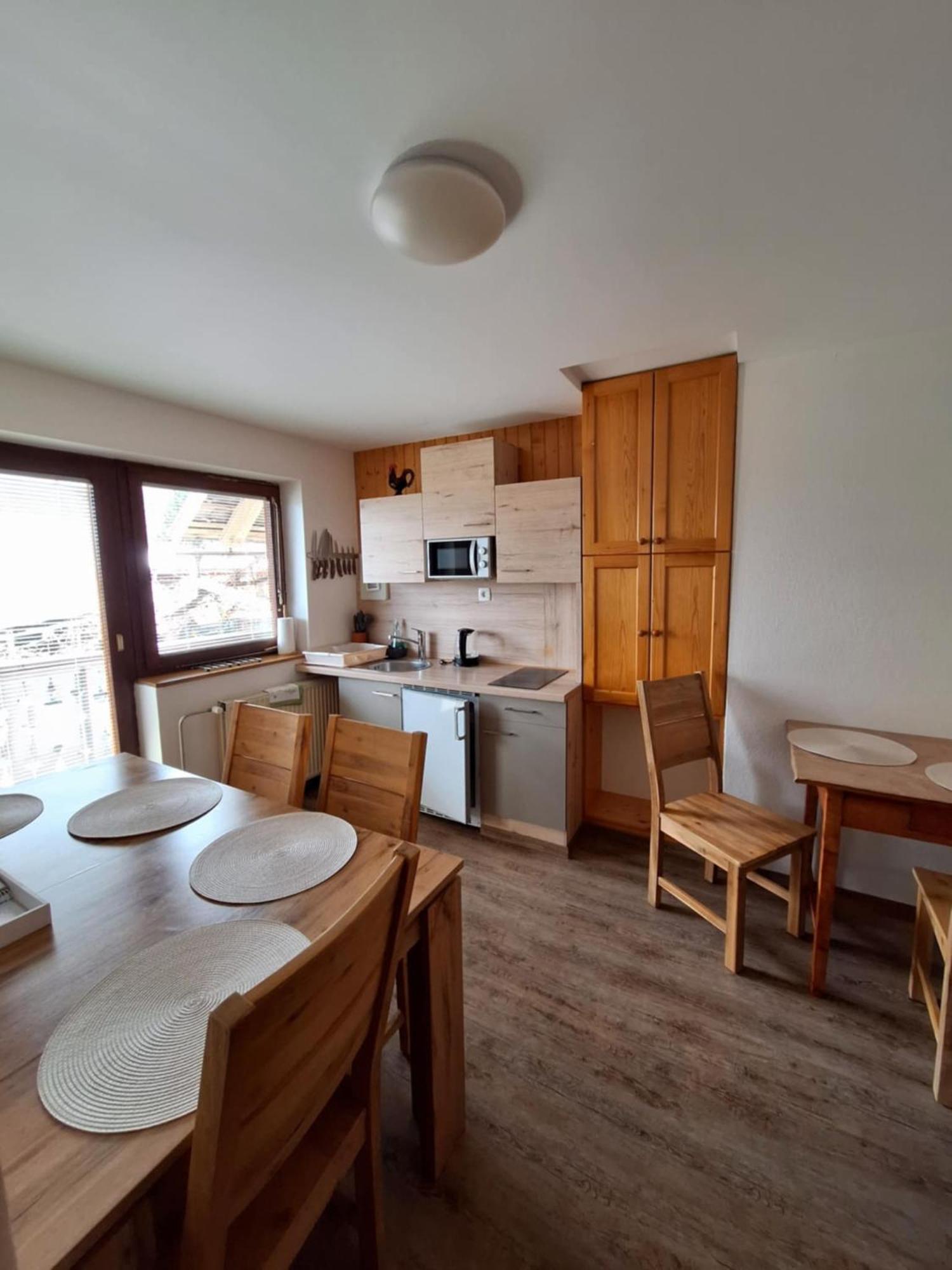 Ferienwohnung Pr' Hribar Zgornje Gorje Exterior foto
